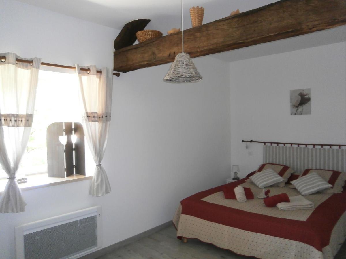 Bed and Breakfast La Chomiarde Saint-Médard-de-Presque Exterior foto